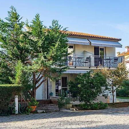 1 Bedroom Beautiful In Apartman Medulin
