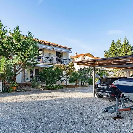 1 Bedroom Beautiful In Apartman *